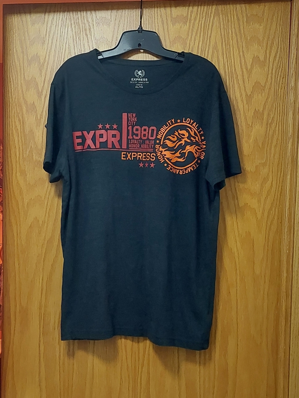 Express Black Short-Sleeve Graphic Tee with Red Logo Xlarge